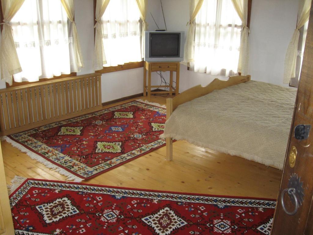 Sava Cupetsa Guest House Zheravna Rom bilde