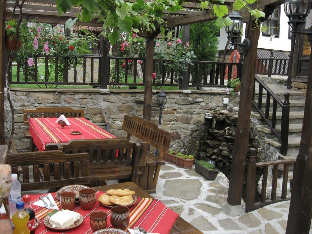 Sava Cupetsa Guest House Zheravna Eksteriør bilde